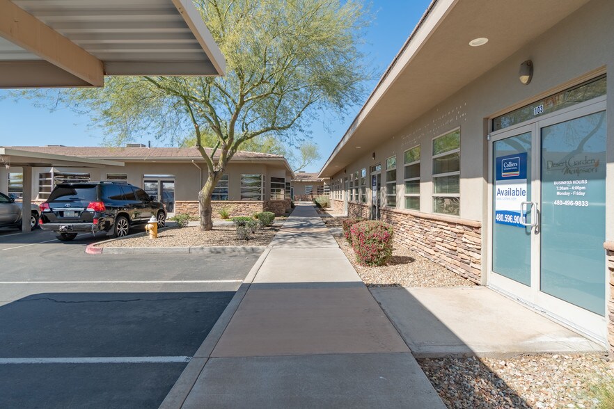 More Photos Of 4425 E Agave Rd, Phoenix Office For Sale