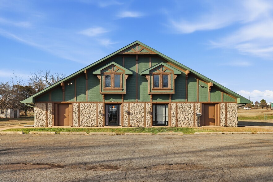 More Photos Of 4806 N Perkins Rd, Stillwater Office For Sale