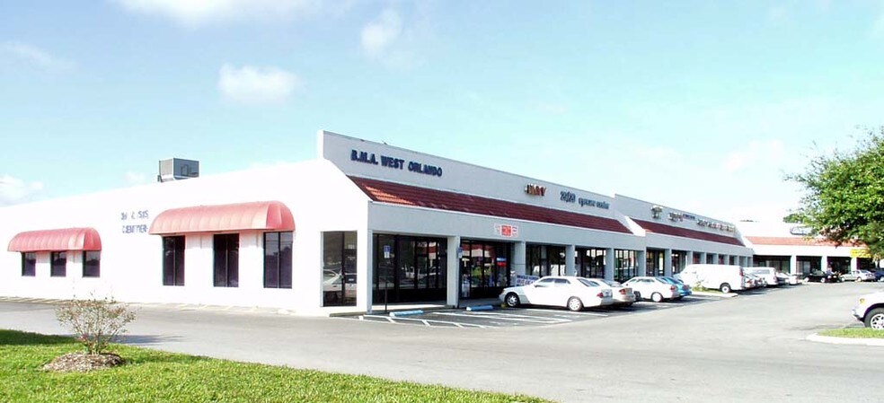 More Photos Of 5600 W Colonial Dr, Orlando General Retail For Lease