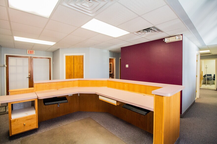 More Photos Of 10 Winthrop St, Worcester Medical For Lease