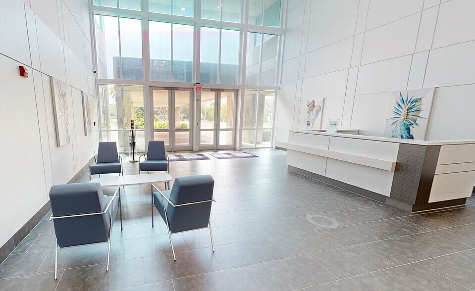 Primary Photo Of 900 Broken Sound Pky NW, Boca Raton Office For Lease