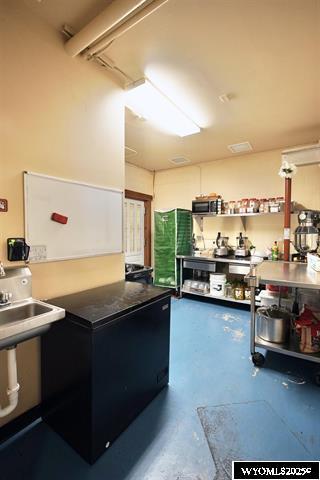 More Photos Of 632 Cy Ave, Casper Restaurant For Sale