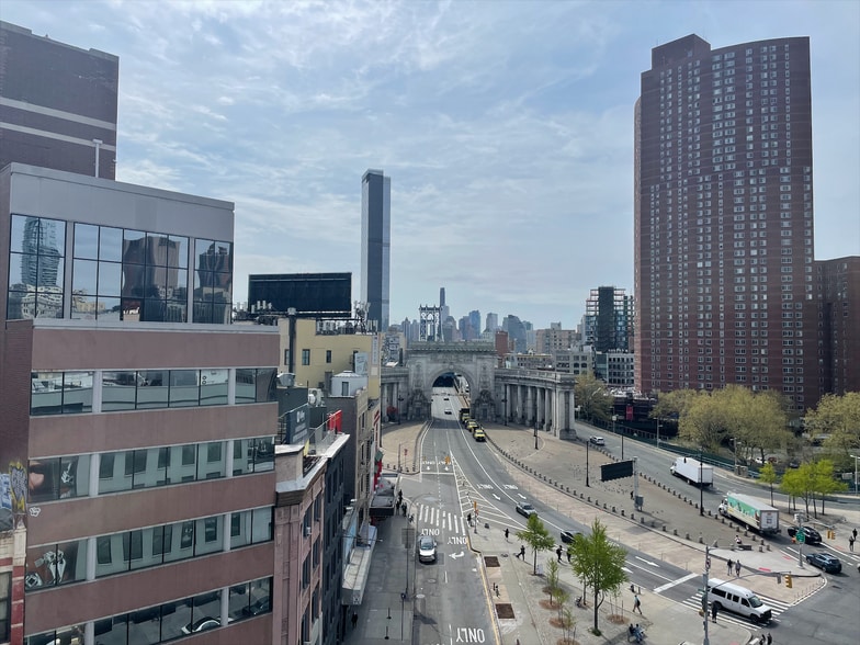 More Photos Of 78 Bowery, New York Medical For Sale