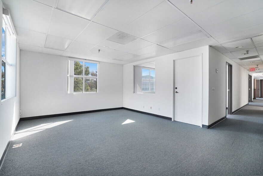 More Photos Of 42232 Rio Nedo, Temecula Refrigeration Cold Storage For Lease