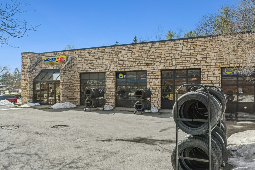 More Photos Of 331 Cochran Rd, Mt Lebanon Freestanding For Sale