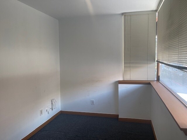 More Photos Of 501 S Myrtle Ave, Monrovia Office For Sale