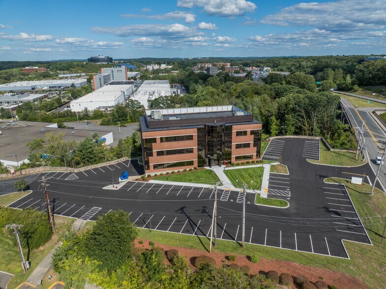 Primary Photo Of 11 Pleasant Street Connector, Framingham Medical For Lease