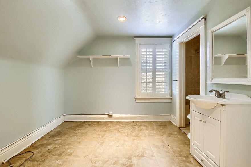 More Photos Of 4940 Ward Rd, Wheat Ridge Storefront Retail Office For Lease