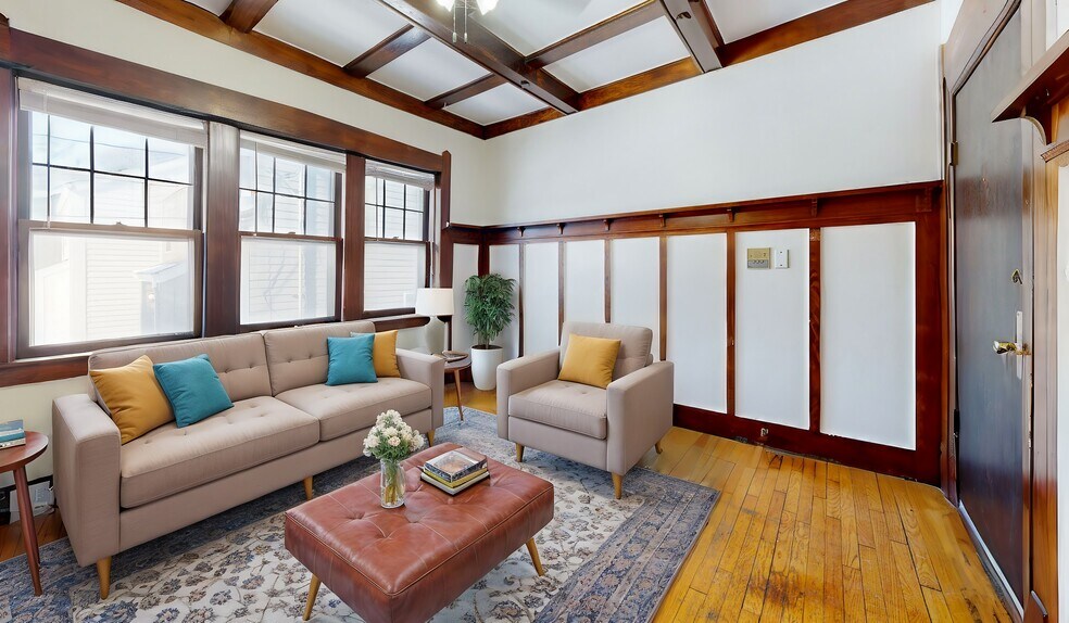 More Photos Of 604 Holly Ave, Saint Paul Apartments For Sale