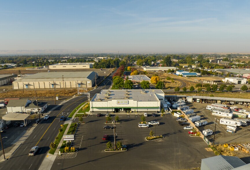 More Photos Of 1002 W Rose St, Walla Walla Supermarket For Sale