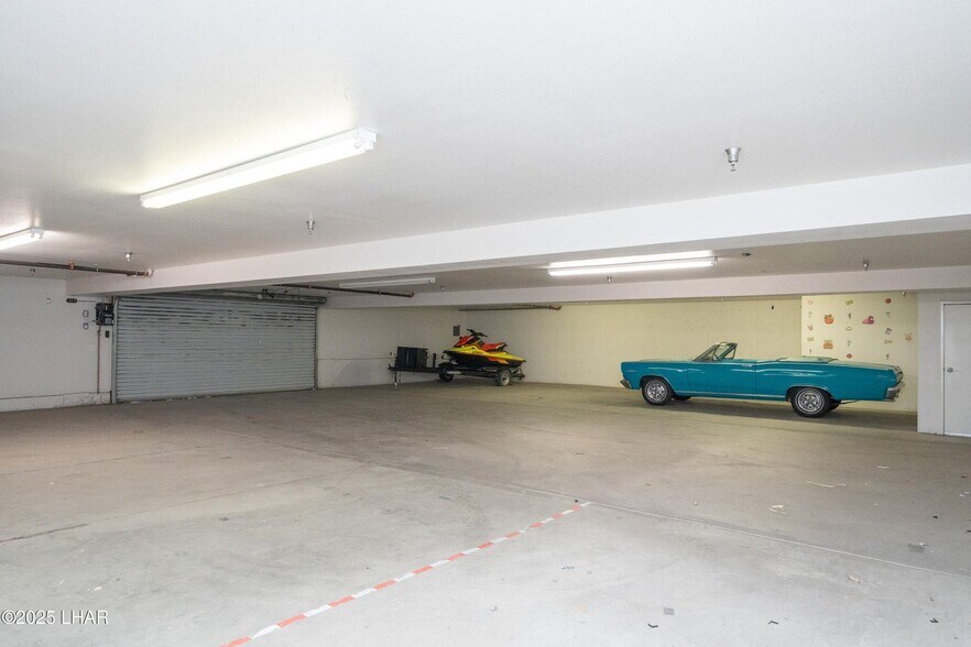 More Photos Of 1515 N Lake Havasu Ave, Lake Havasu City General Retail For Sale