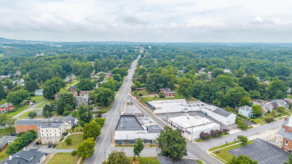 More Photos Of 3506 Memorial Ave, Lynchburg Office For Sale