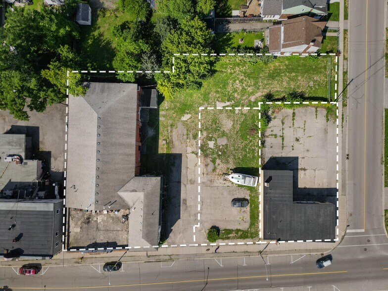 More Photos Of 131-139 Niagara Blvd, Fort Erie Storefront Retail Residential For Sale