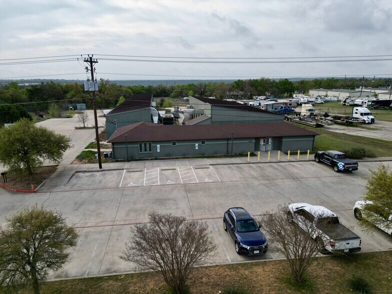 More Photos Of 3100 Woodall Dr, Cedar Park General Retail For Sale