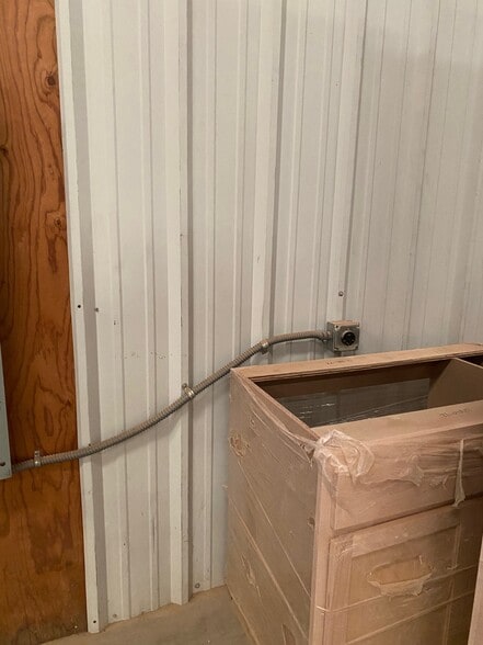 More Photos Of 8248 W Reno Ave, Oklahoma City Warehouse For Lease