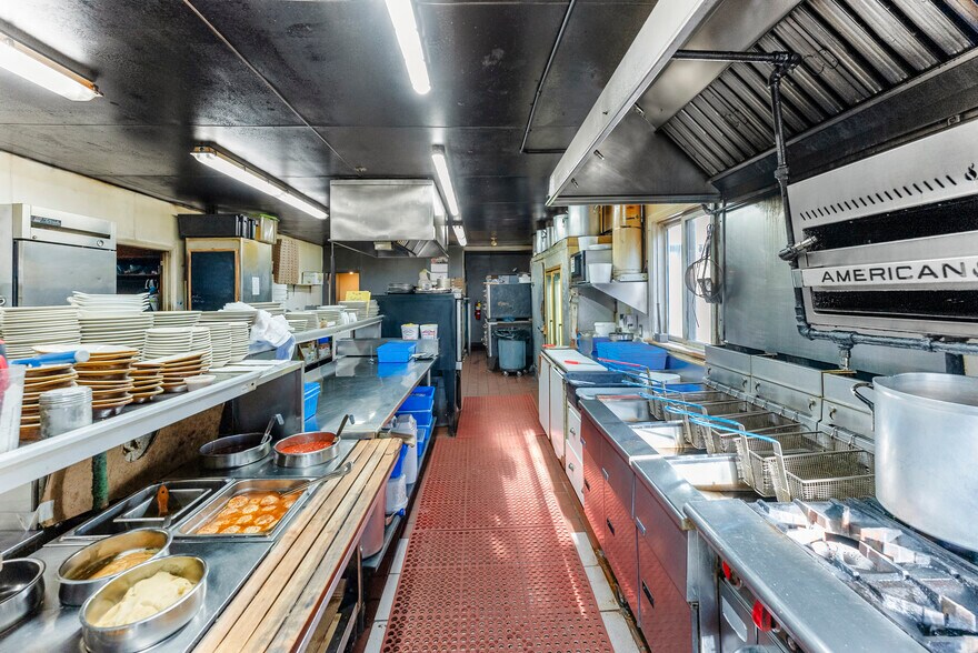 More Photos Of 2352 Cranberry Hwy, West Wareham Restaurant For Sale