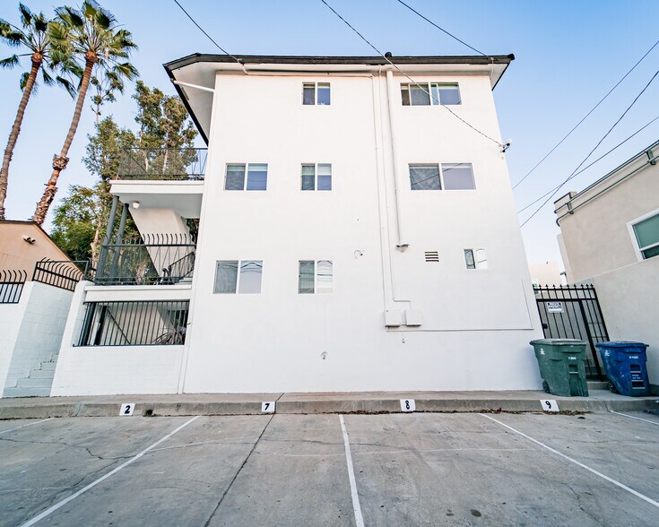 More Photos Of 3776 Villa Terr., San Diego Apartments For Sale