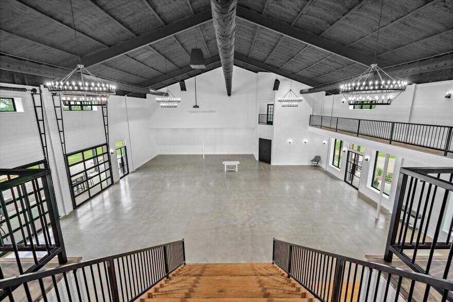 More Photos Of 1972 FM 857, Grand Saline Trailer Camper Park For Sale