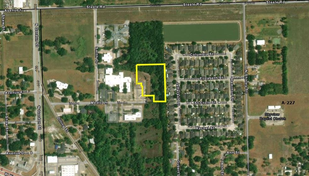 More Photos Of 899 Medic Lane, Alvin Land For Sale