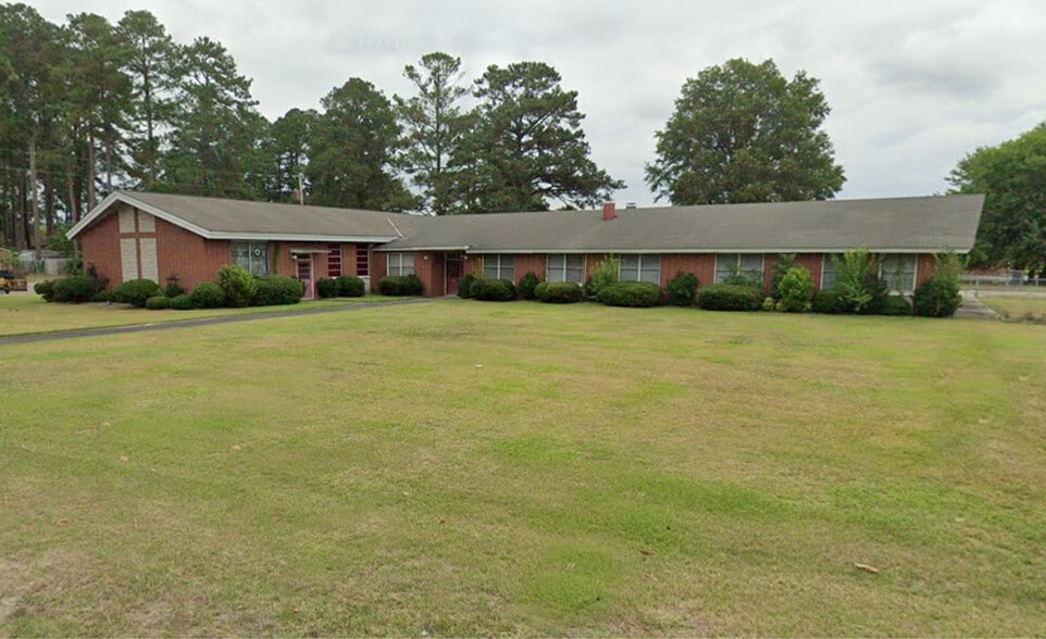 Primary Photo Of 2101 Carey Rd, Kinston Religious Facility For Sale