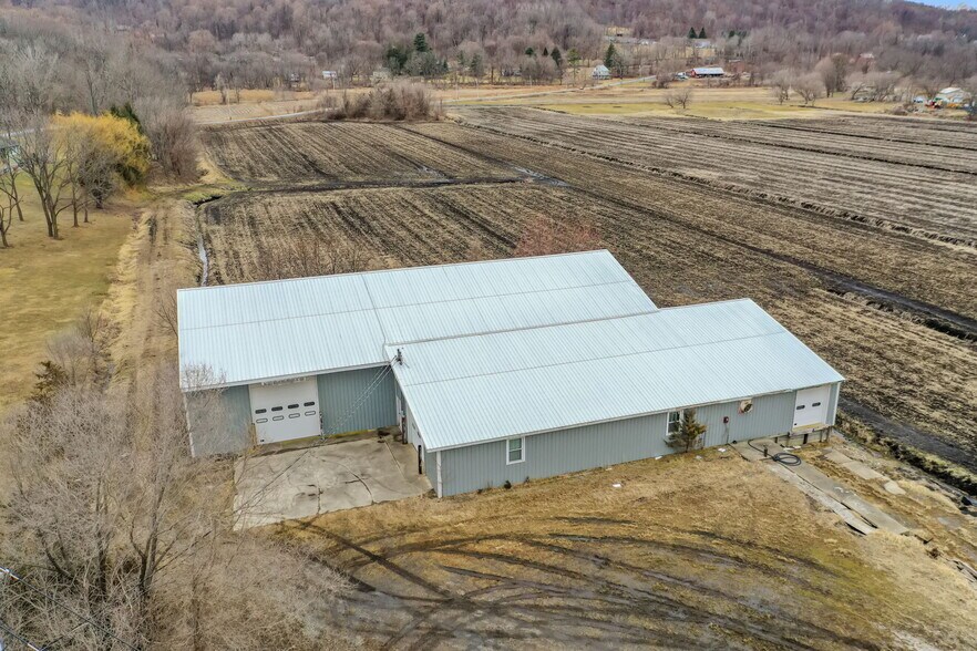 More Photos Of 350 Newport Bridge Rd, Pine Island Warehouse For Sale