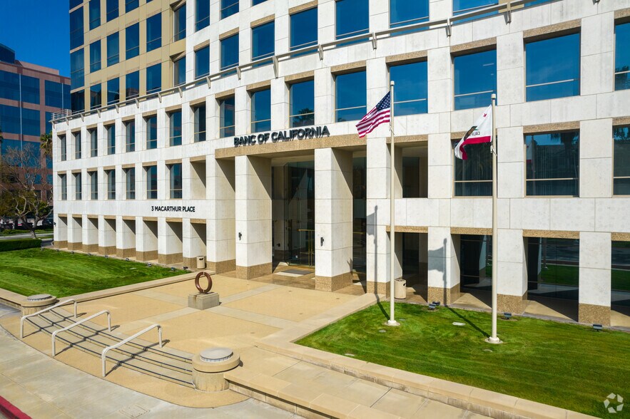 More Photos Of 3 MacArthur Pl, Santa Ana Office For Sale
