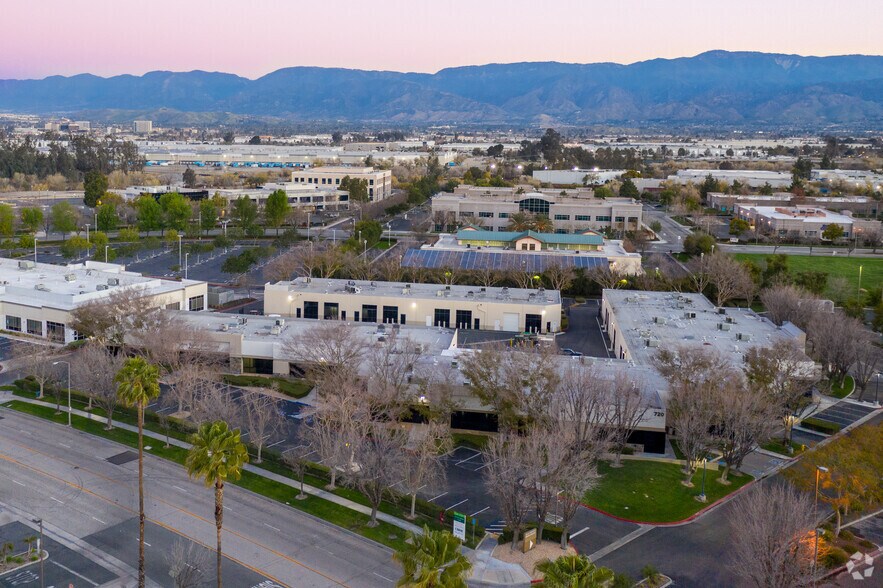 More Photos Of 720 E Carnegie Dr, San Bernardino Light Distribution For Lease