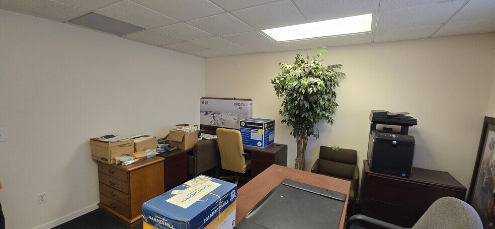 More Photos Of 9203 Enterprise Ct, Manassas Industrial For Sale