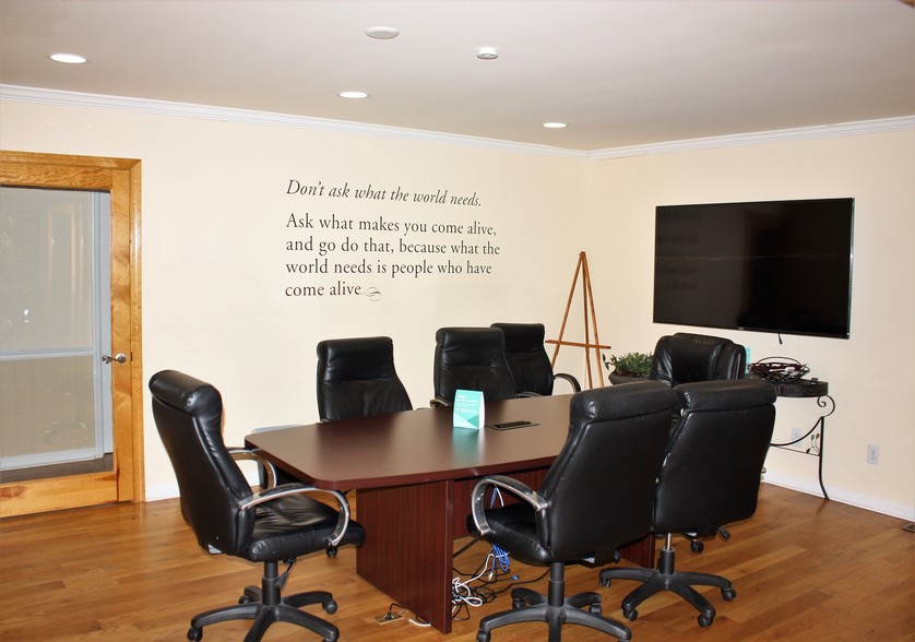 More Photos Of 4913 Professional Ct, Raleigh Office For Lease