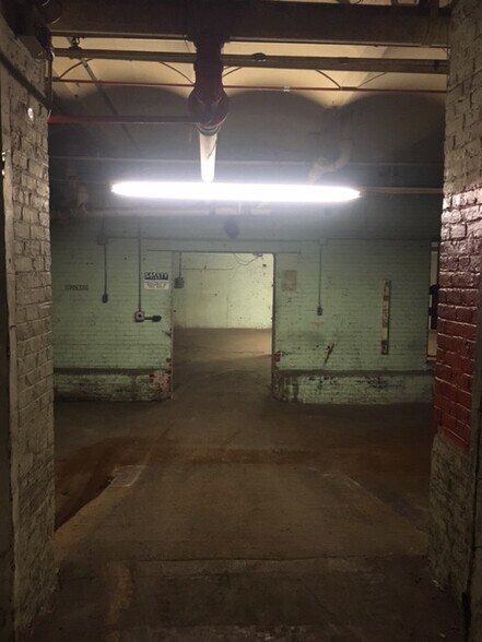 More Photos Of 20 Payton St, Lowell Industrial For Sale