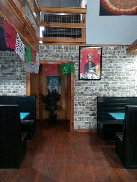 More Photos Of 386 Highway 82 S, Jefferson Restaurant For Sale