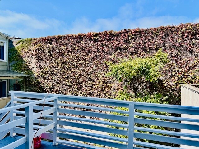 More Photos Of 736 14th St, San Francisco Apartments For Sale