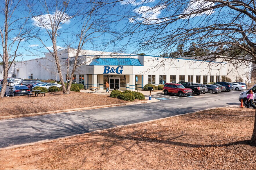 Primary Photo Of 135 Region South Dr, Jackson Manufacturing For Sale