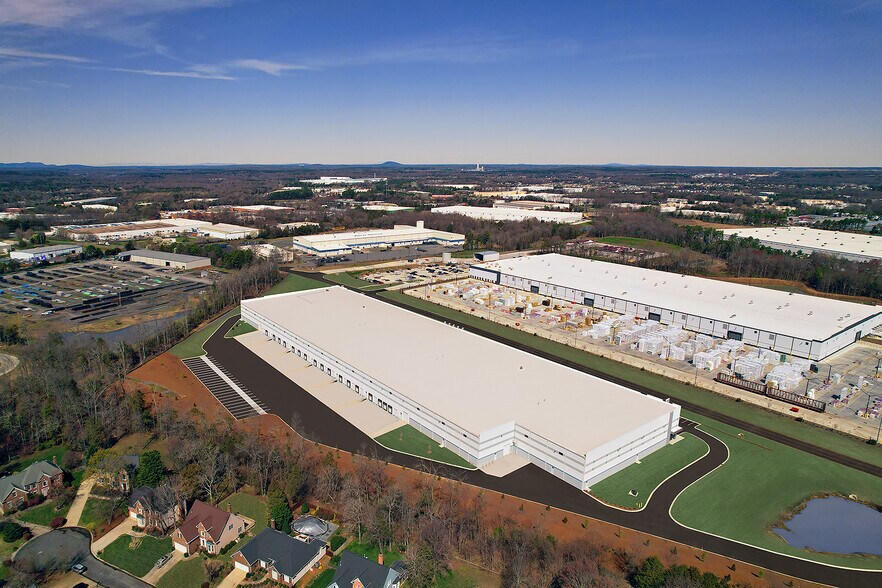 More Photos Of 13006 Sam Neely Rd, Charlotte Manufacturing For Lease