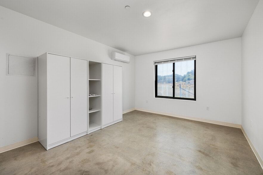 More Photos Of 18093 Lasso Loop, Penn Valley Apartments For Sale