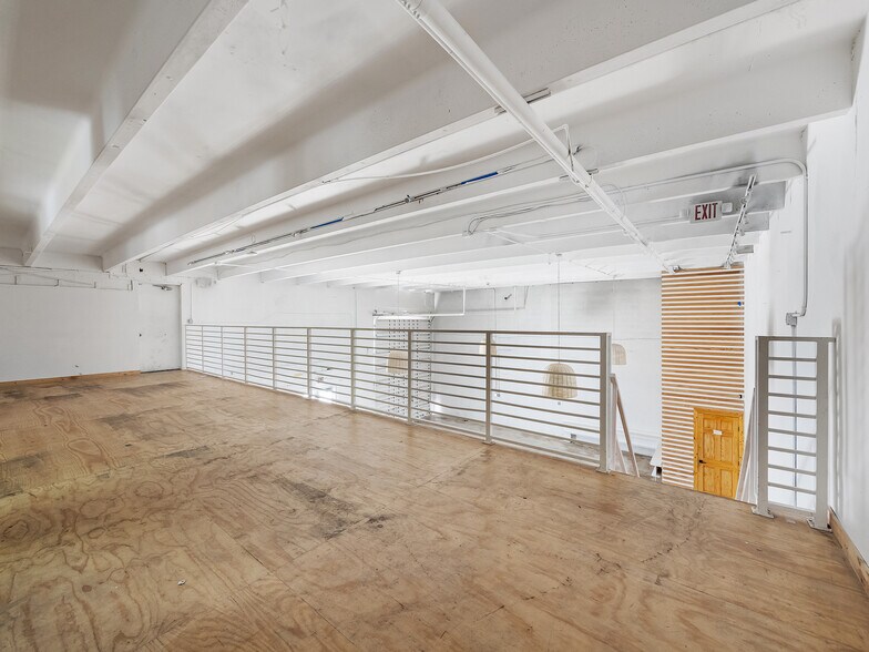 More Photos Of 603 NE 13th St, Fort Lauderdale Storefront Retail Office For Lease