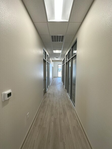 More Photos Of 10154 Windy Pointe Dr, Temple Office For Sale