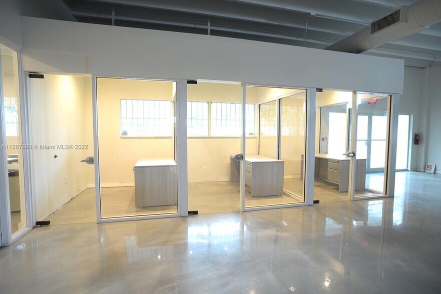 More Photos Of 350-360 NE 60th St, Miami Loft Creative Space For Lease