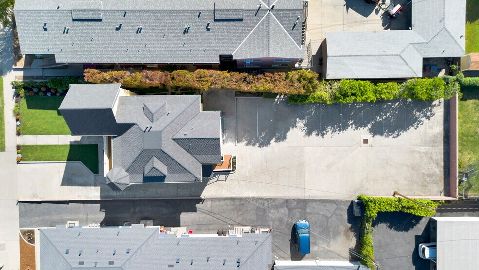 More Photos Of 620 W Foothill Blvd, Monrovia Office For Sale