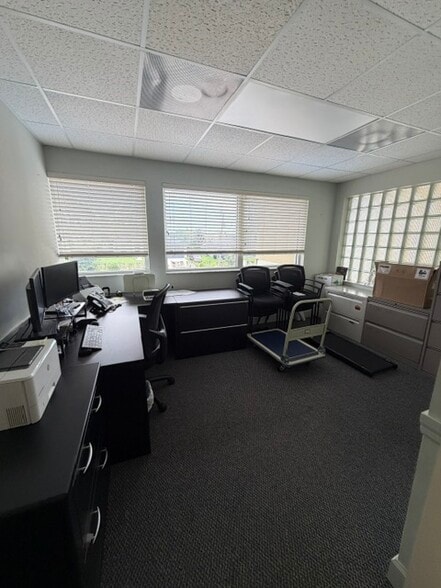 More Photos Of 201 SW Port St Lucie Blvd, Port Saint Lucie Medical For Lease