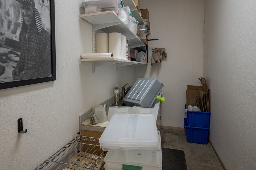 More Photos Of 45 E Center St, Moab Storefront For Sale