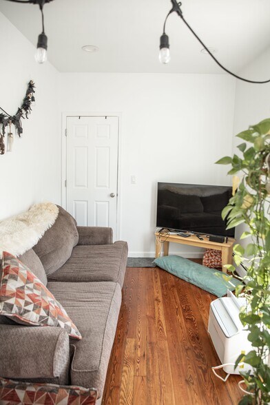 More Photos Of 497 W Side Ave, Jersey City Apartments For Sale