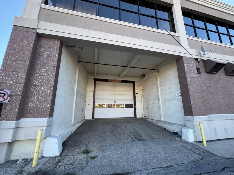 More Photos Of 500-502 N Capitol Ave, Indianapolis Loft Creative Space For Lease