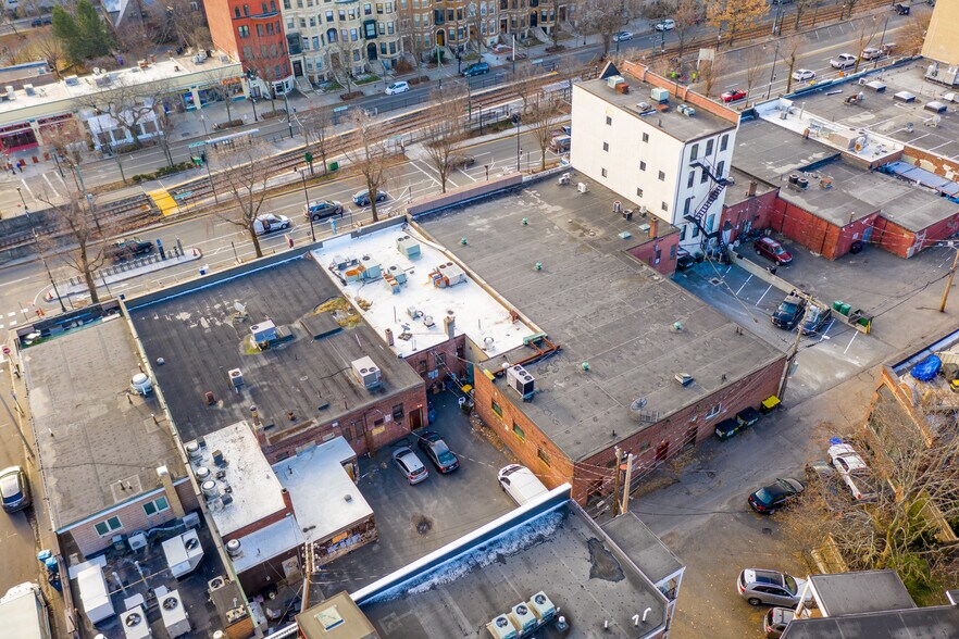 More Photos Of 1004-1016 Beacon St, Brookline Restaurant For Lease