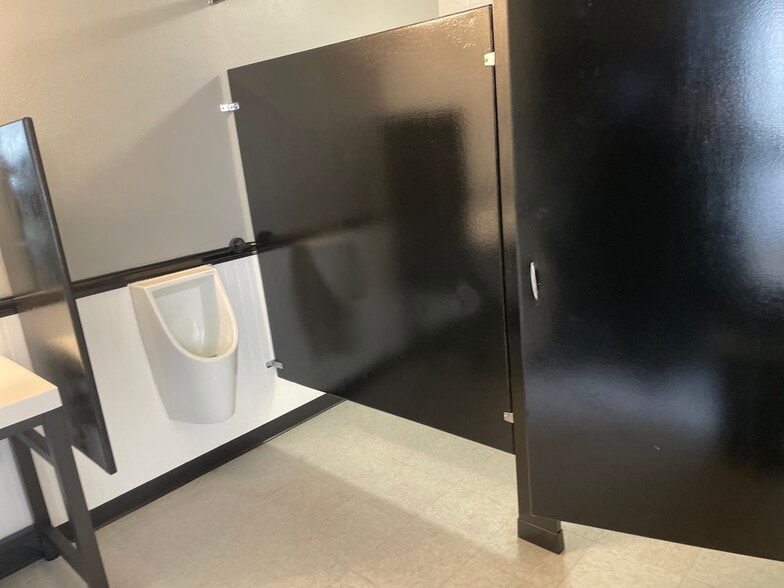More Photos Of 2101 S El Camino Real, Oceanside Medical For Sale