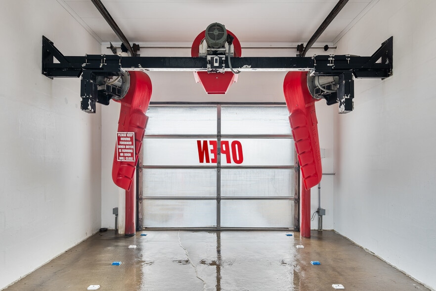 More Photos Of 1275 Margaret st, Markesan Storefront For Sale