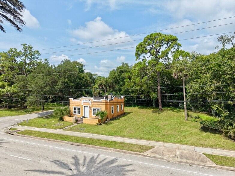More Photos Of , Ormond Beach Unknown For Sale