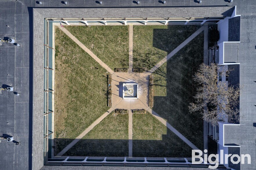 More Photos Of 633 E 10th St, York Apartments For Sale