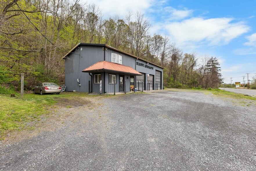 More Photos Of 12753 State Route 9W, West Coxsackie Auto Repair For Sale