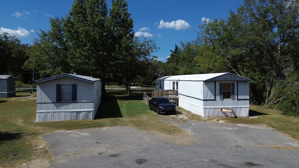 More Photos Of 5602 Hardwick Ln, Fayetteville Manufactured Housing Mobile Home Park For Sale